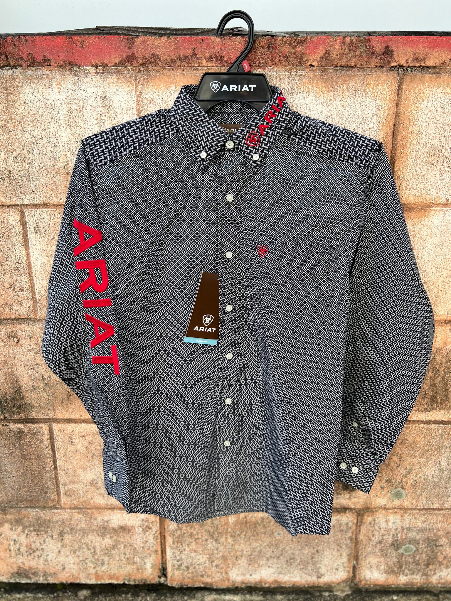 10041784 Ariat Mens Team Massimo Classic LS Shirt Red