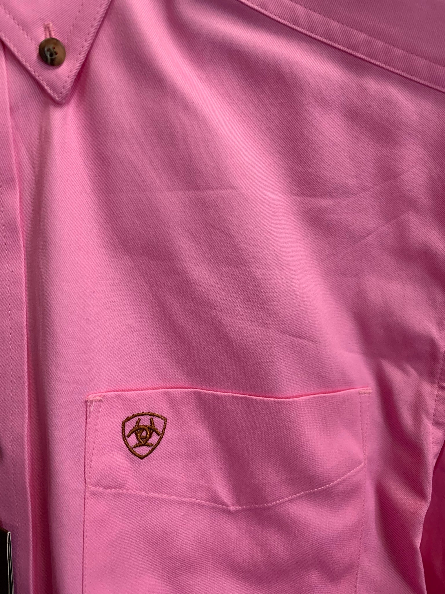 10016692 Ariat Men's Solid Twill L/S Shirt Prism Pink