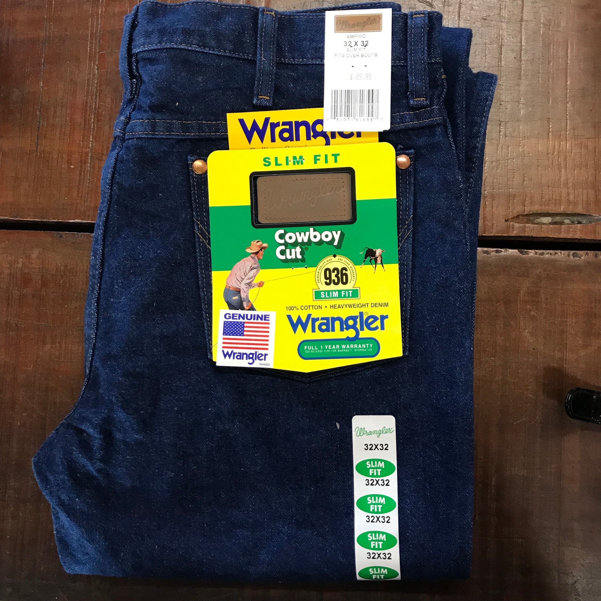 936PWD - 32” - Leg Cowboy Cut Slim Fit -Wrangler