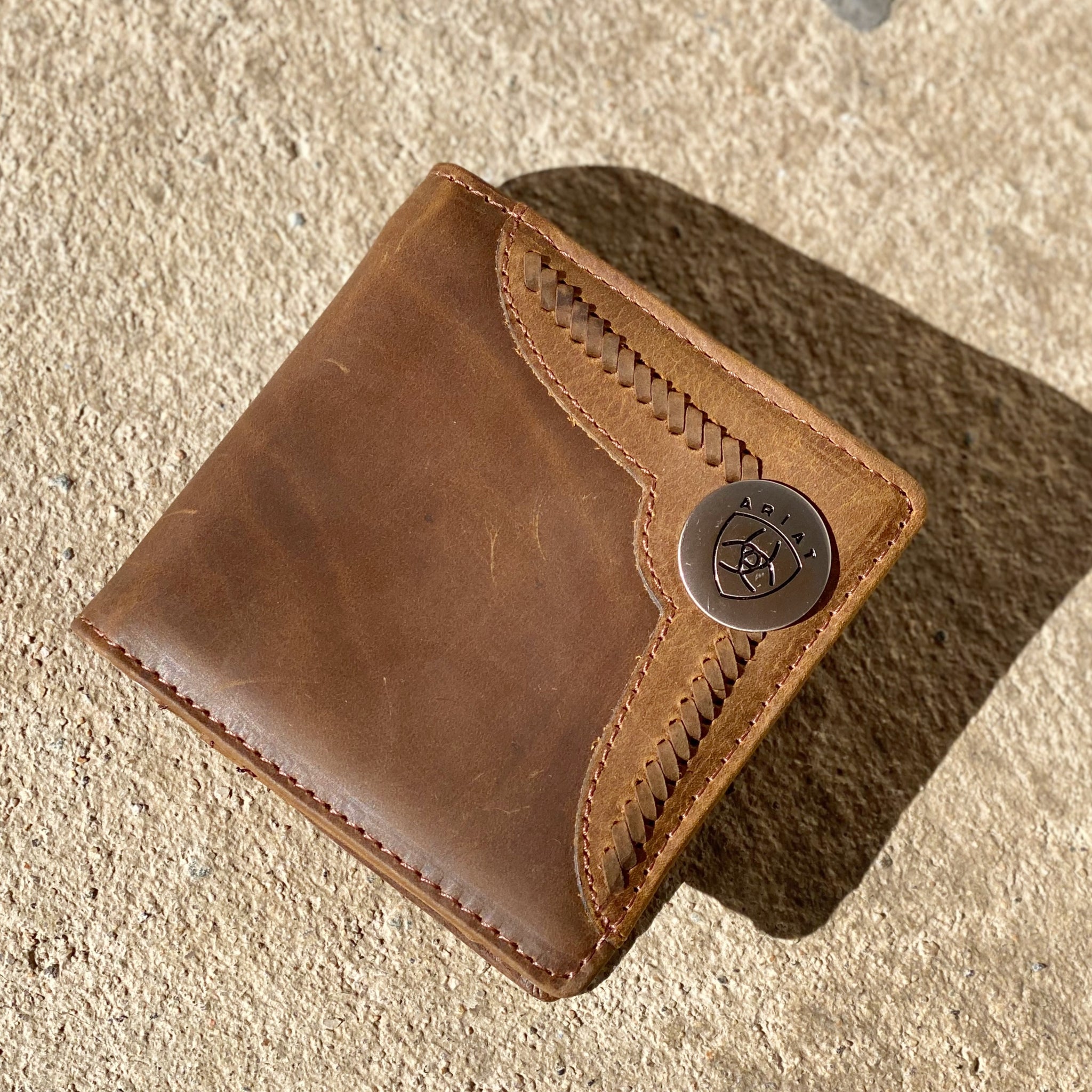 WLT2103A Ariat Bi-Fold Wallet