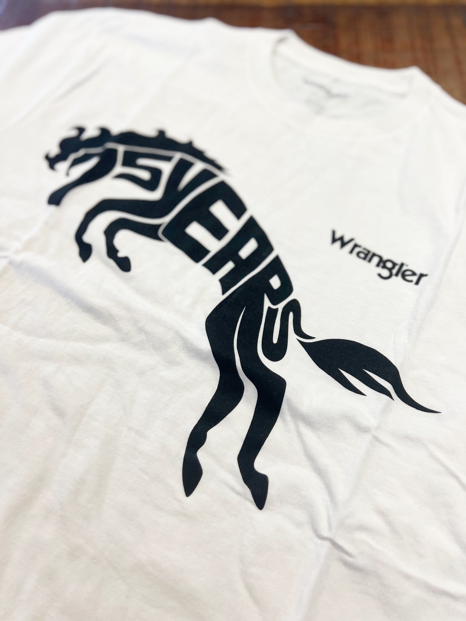 112317701 Wrangler Men's 75th Collection Tee White