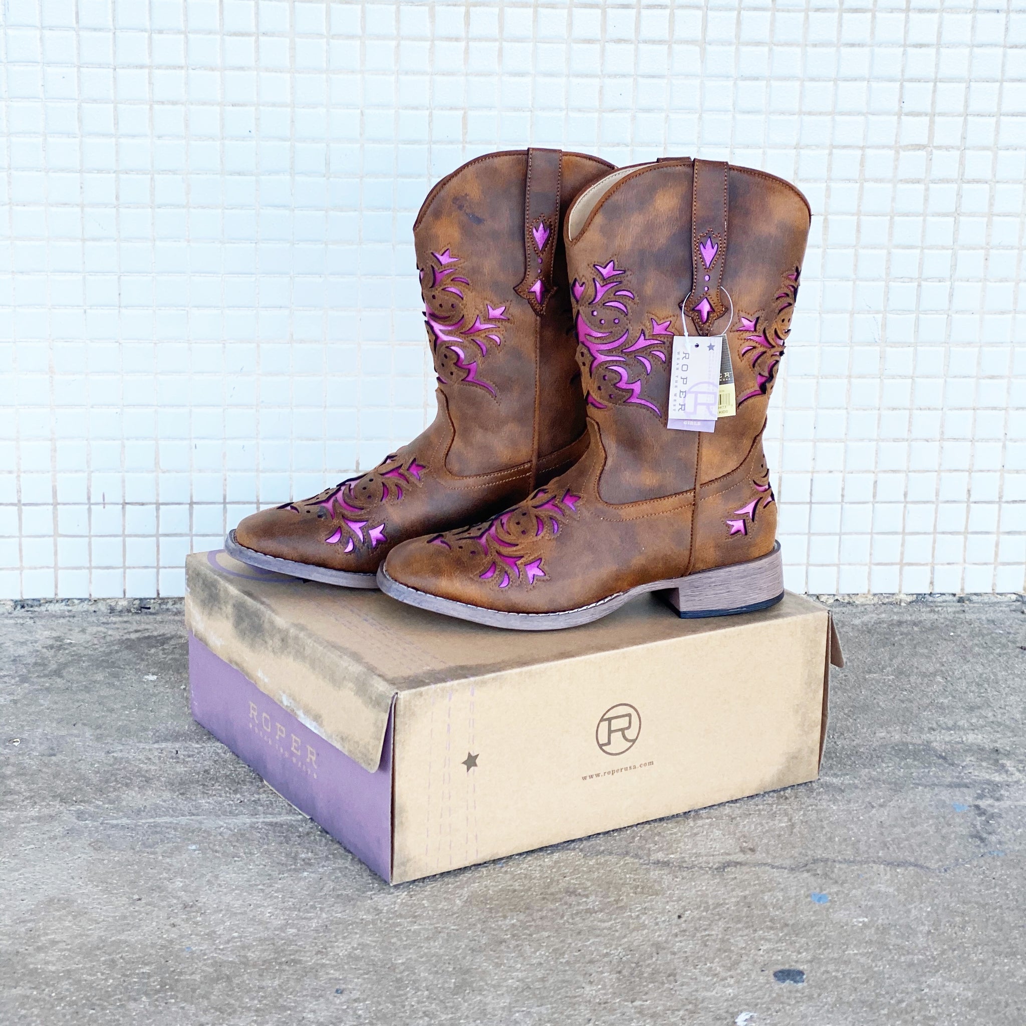 Lolah boots sales
