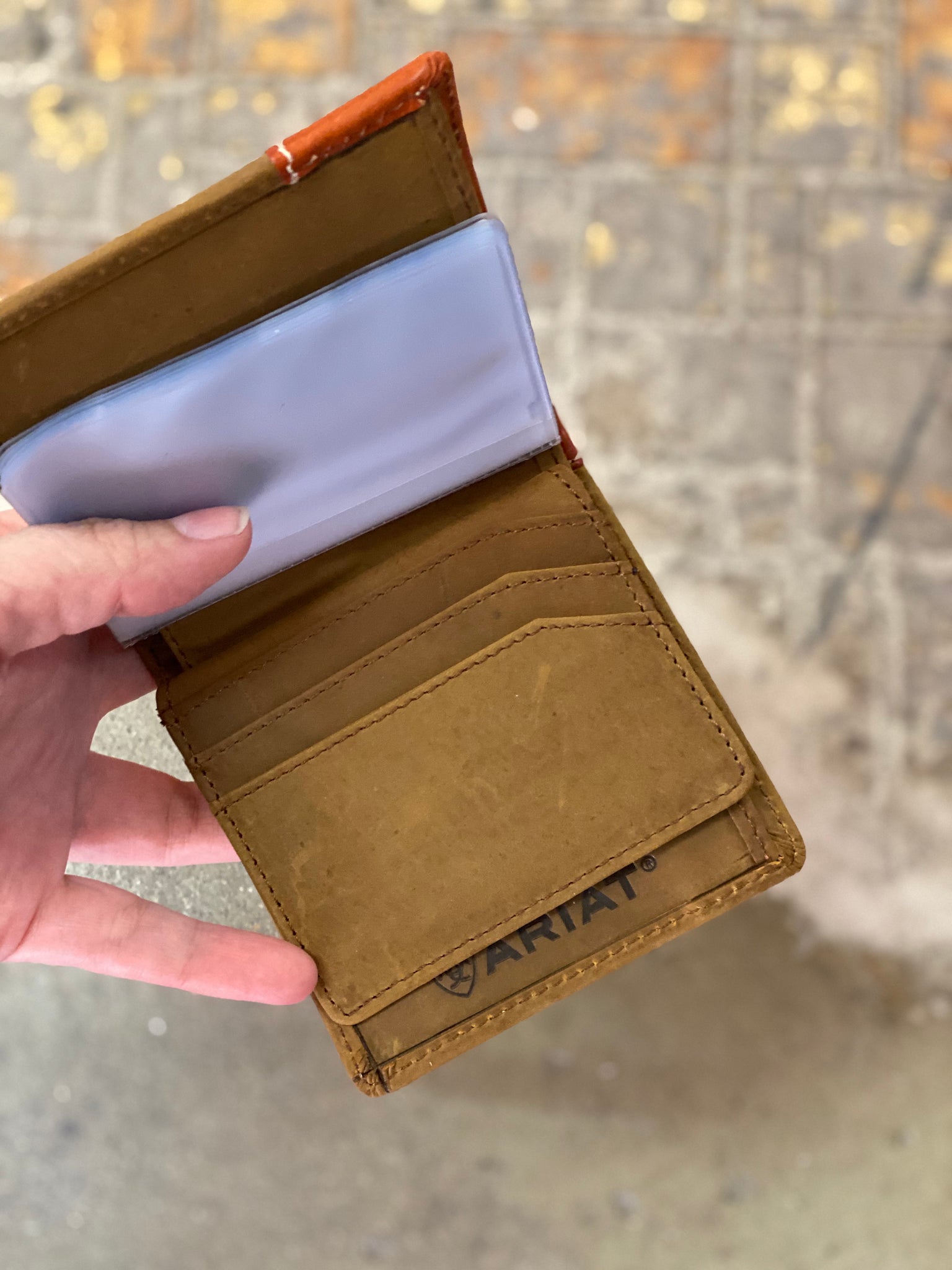 WLT2108A Ariat Bi-Fold Wallet