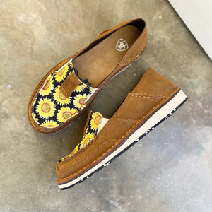 10040356 Ariat Ladies Cruiser Peanut/Field of Sun