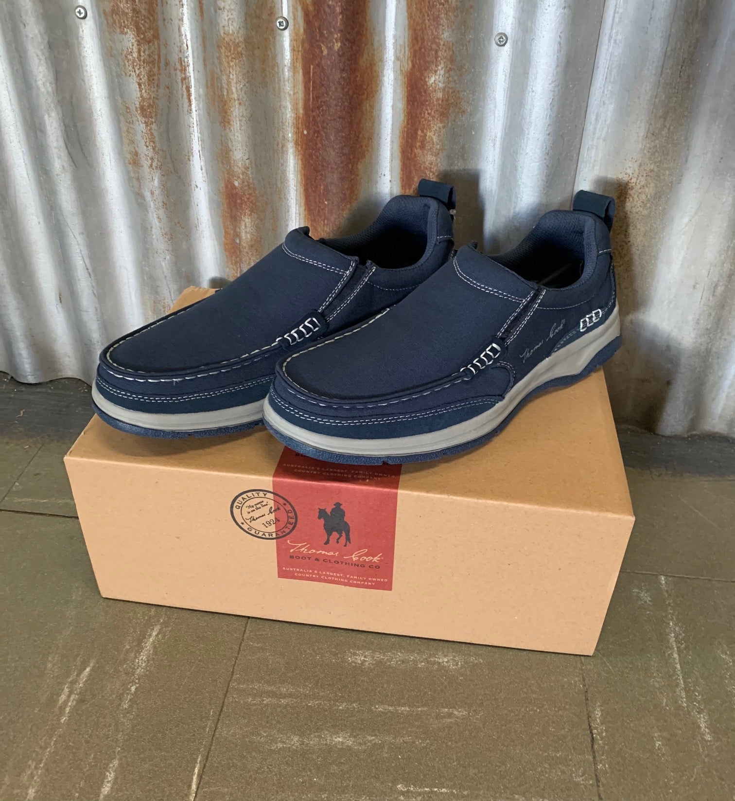 T1S18010 Thomas Cook Mens Cody Slip on Shoe